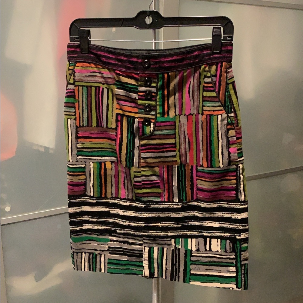 Abstract skirt - Picture 2 of 4